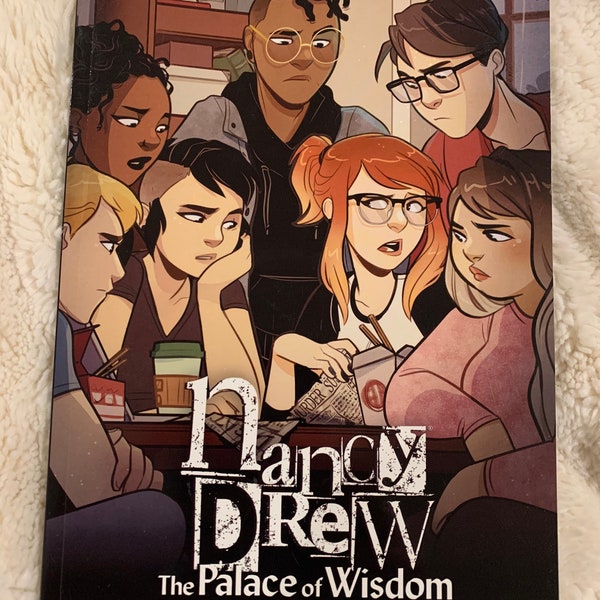 Nancy Drew - The Palace of Wisdom - Kelly Thompson - Jenn St-Onge - Triona Farrell - Ariana Maher - Secondhand Graphic Novel and Bookmark!