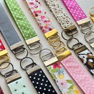 Wristlet Keychain Silver Key Fob Lanyard Modern new car gift keychain for woman New Car Keyfob Gift