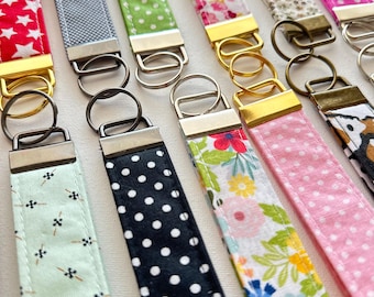Keychain Wristlet Lanyard for Women Cheetah boho Key Fob Polka Dot Keychain gift for Her Boho Keychains Cute Car Accessories