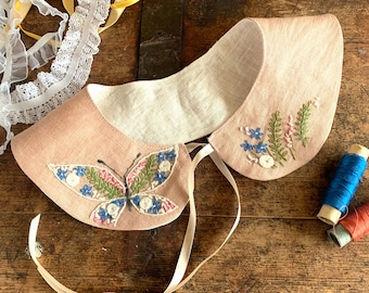 Abnehmbarer falscher Kragen Peter Pan Kragen Bestickter Schmetterlingskragen in altrosa für Frauen