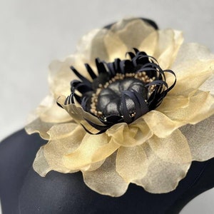 Large gold flower brooch Oversized shoulder corsage black and gold poppies set