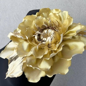 Oversized shoulder corsage gold Extra large flower brooch pin 5 SIZES