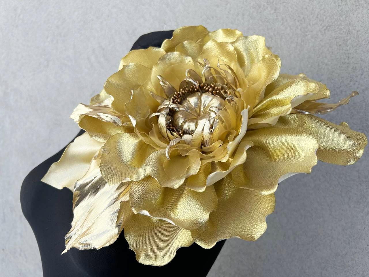 Gold flower brooch - Etsy Österreich, image size:1280x960