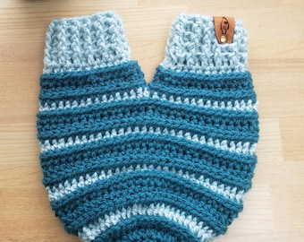 Hold my Hand mitten, hand holding mitten, crochet mitt,  couples mitten, double mitten, hand holding mitt. Novely mitten