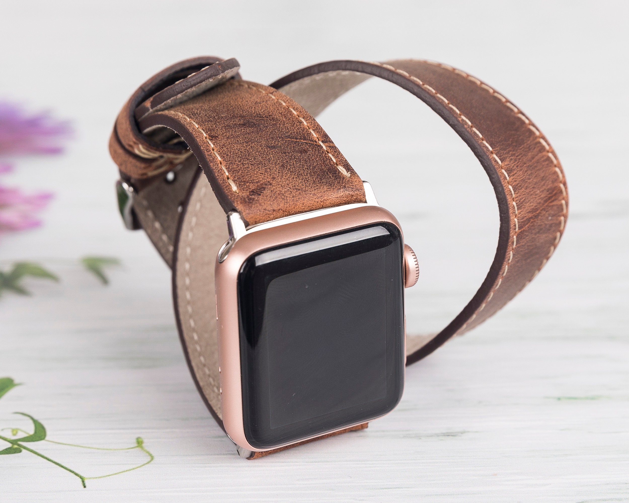 My hand stitched Louis Vuitton Apple Watch strap cut from a genuine leather  LV bag. What do you think? : r/AppleWatch