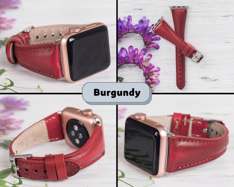 Puede incluir: Banda de reloj de cuero burdeos para Apple Watch. La banda se muestra en cuatro posiciones diferentes sobre un fondo de madera blanca.