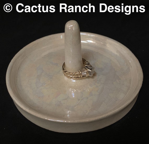Ceramic Ring Holder