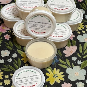 Aluminiumvrije deodorant: biologische kokosolie, wierook en citroengras