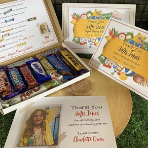 Presente e cartão de fim de período para professores | Presente de chocolate para professores | Obrigado | Presente personalizado de fim de ano | Caixa de correio com cesta de chocolate - Natal