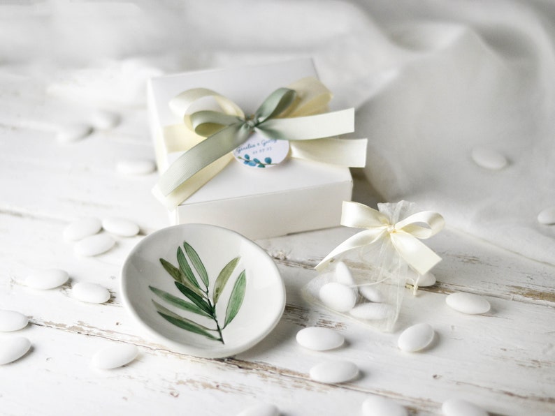 Customizable favors, handmade ceramic plates with imprinted flowers and leaves, handmade favors, READ THE DESCRIPTION image 8