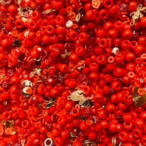 Red Bead Confetti Mix/Bead Mix/Jewelry Making/Friendship Bracelets