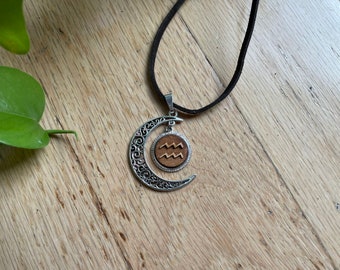 Laser engraved, Astrological design, Aquarius wooden charm pendant necklace