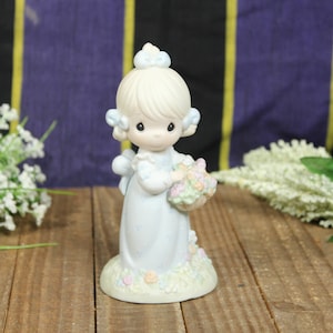 1994 Precious Moments Porcelain Figurine &quot;Take Time to Smell The Flowers&quot; Knick Knack Home Decor Living