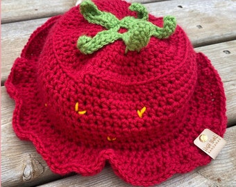 Strawberry Bucket Hat - Crochet PDF Pattern