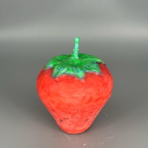 Candela alla frutta misteriosa: profumo di fragola nascosto, candela di cera di soia