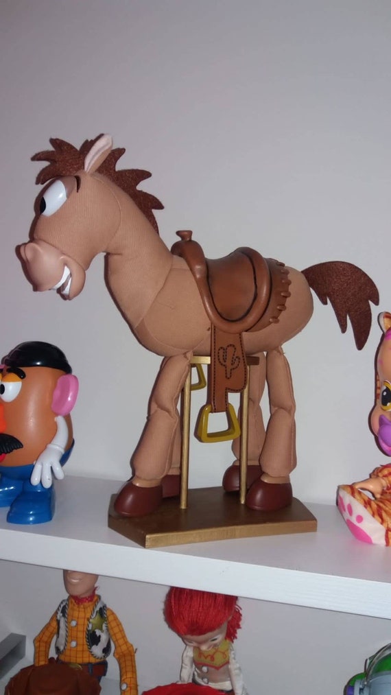 Bullseye Stand Custom Replica - Etsy