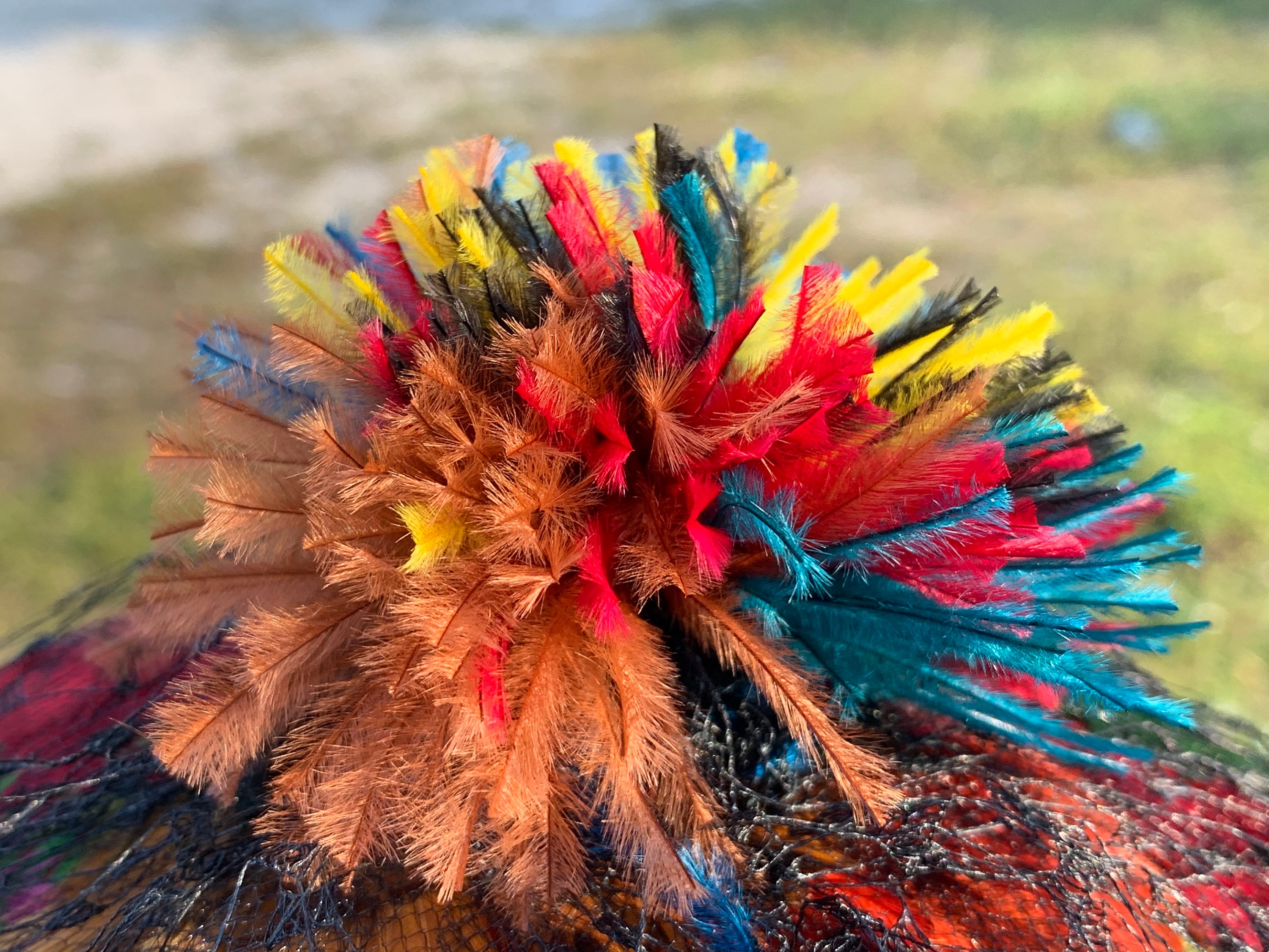 Vintage 1950s Rounded Pillbox Colorful Pheasant Feather Don 