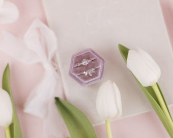 Boîte à bagues en velours hexagonal violet lavande Double fente pour photographie de mariage Flatlay Styling Cadeau de fiançailles, violet clair