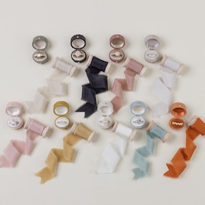 The Georgian Vintage Oval Ring Box  Silk Ribbon Set, Engagement, Linen & Velvet Petite Ring Box, Hinge