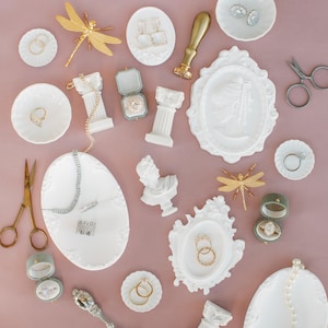 Build Your Own Flat Lay Styling Kit for Wedding Photographers