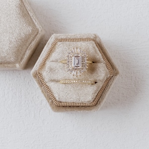Fawn Hexagon Velvet Ring Box, Double slot, Wedding Engagement Gift, Tan, Beige