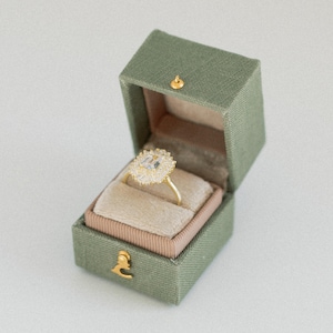 1 or 2 Slot Georgian Square Ring Box, Linen & Velvet Vintage Style Proposal Heirloom, Green, Sage