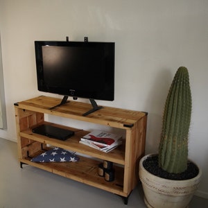 Western Cedar TV Stand image 7