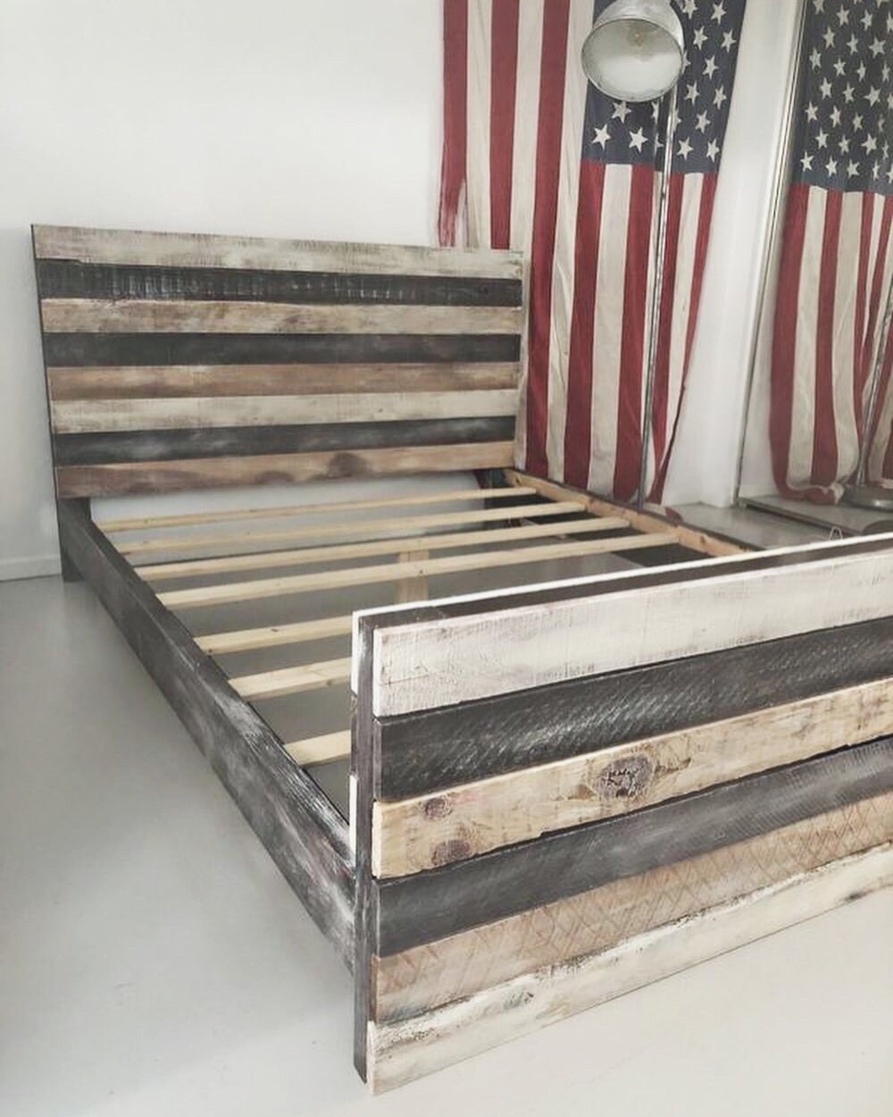 Natural coastal pallet pine wood bed base outlet