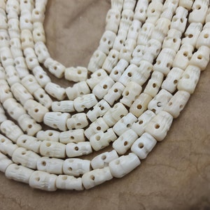 Yak bone Beads Skull Tibetan / Carved Bone Skull Beads / Nepalese Beads / Strand 10" / Jewelry Supplies.