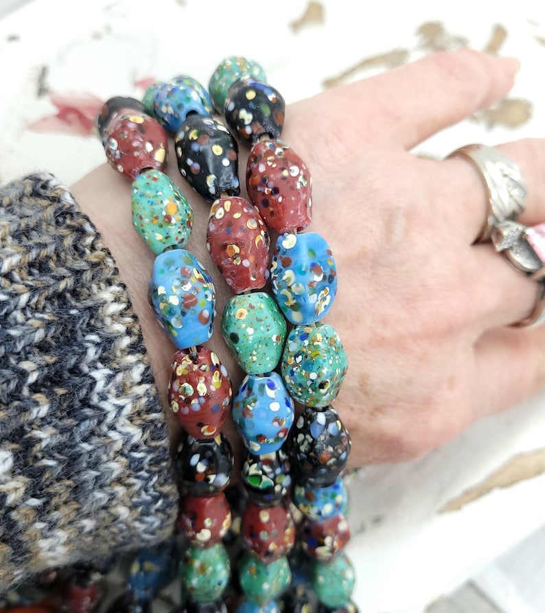 Thailand Diamond Shaped Mosaic Glass Beads/ Strand With 12 Beads14-17mm/ Thailand Beads / Indonesia / Lampwork Beads/Jewelery Supplies. image 3