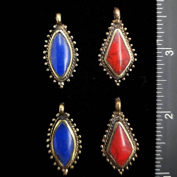 Vintage Tribal Charms / Pendants / Old Finds To Make Jewelry / Finds From Afghanistan / Vintage Kuchi Charms.
