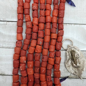 Beautiful Himalayan Beads, Rustic Beads Antique Accent Strand With 15 Beads, Jewelry Making Supplies, Ethnic, Tribal, Glass Beads.
