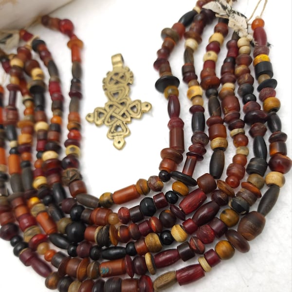 Huge Assortment of Bone and Horn Beads Strand 13" 6-10mm + / Orange Red Bone Beads / Wholesale / Tribal / Ethnic / Navajo / Jewelry Supplies