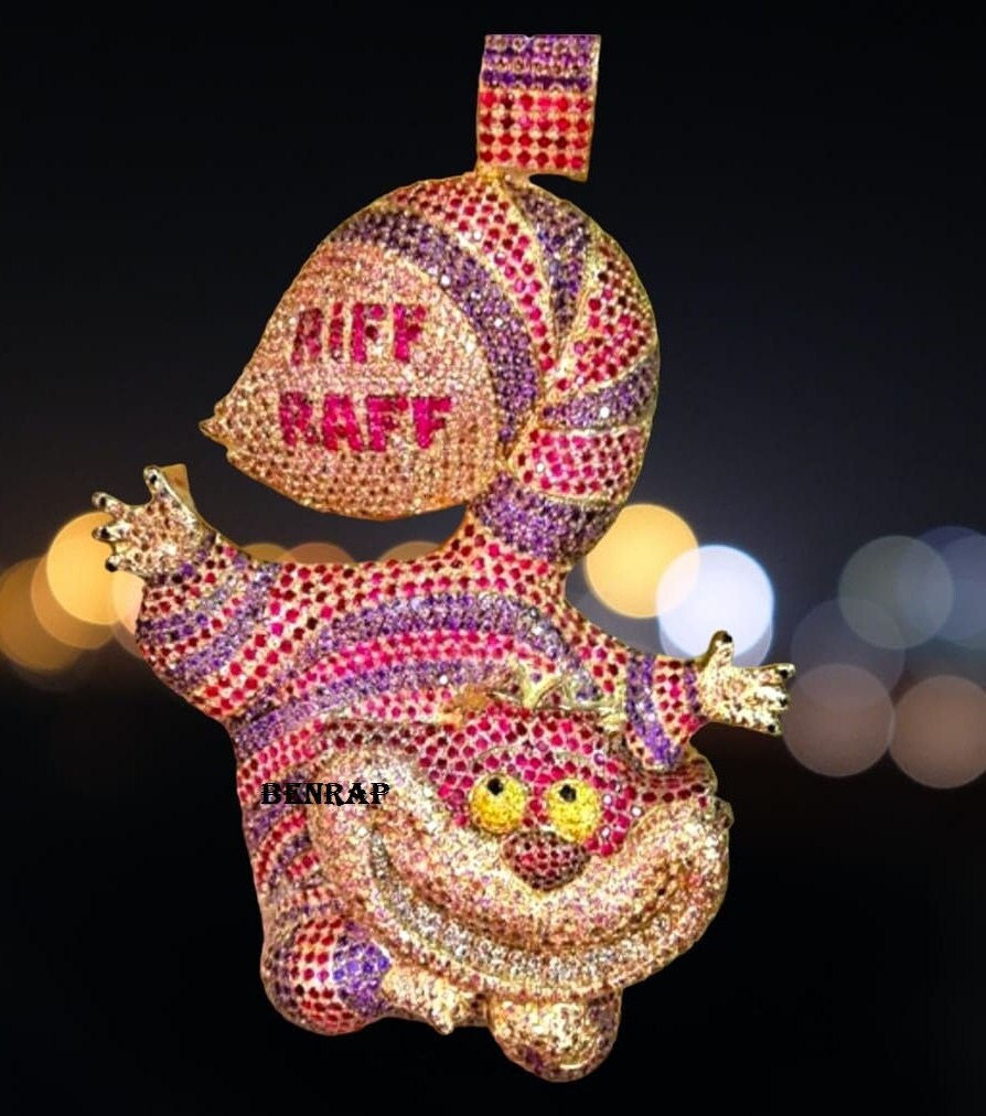 Riff Raff HIMSELF Sporting Customized Cartoon Hip Hop Pendant