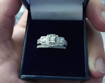 Anillo de compromiso, anillo de 3 piedras pasado presente futuro, anillo de moissanita blanco hecho por el hombre redondo, anillo nupcial, anillo de plata de ley, regalo de San Valentín