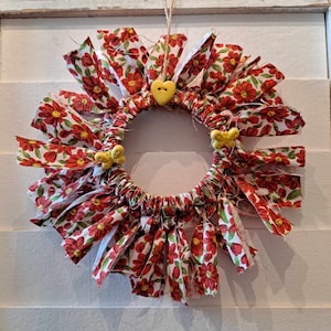 Mason Jar Lid &quot;Red Rag Wreath&quot;