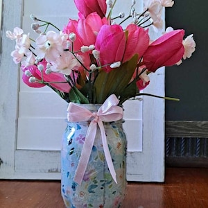 Mason Jar &quot;Delicate Flower&quot;