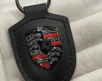 Zwarte sleutelhanger met Porsche-logo | Preciosa-kristallen | Zwitserse aangepaste originele OEM | Perfect cadeau voor luxe auto | Sleutelhanger met batchlogo-embleem