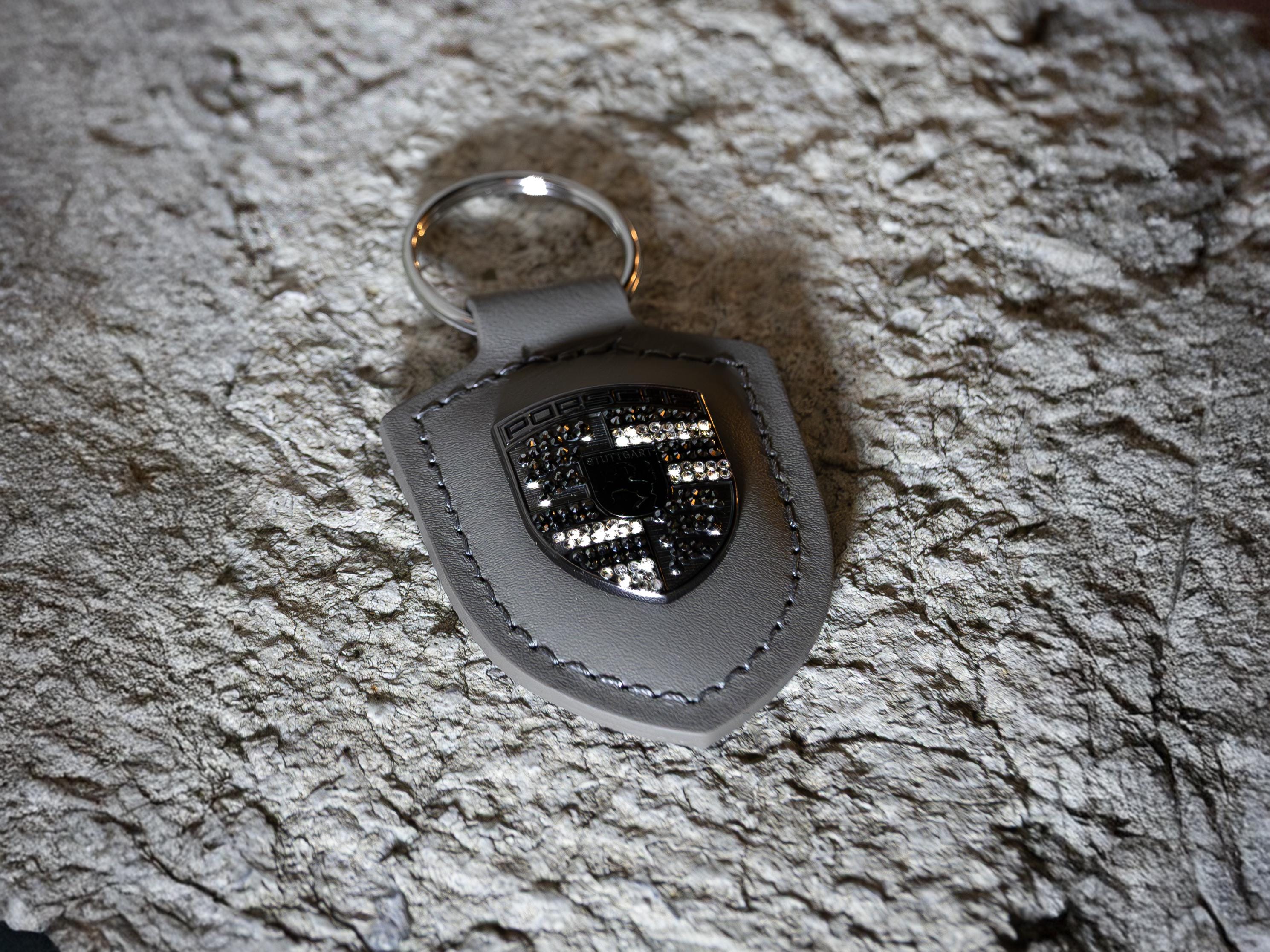 Original OEM | Porsche Turbonit grey (limited edition) Keychain Logo Emblem Batch | refined with original Preciosa crystals |icy tuning iced