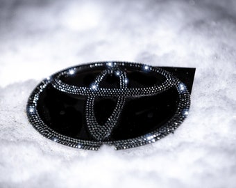 Genuine O.E.M. | Toyota Front+Rear Trunk set Emblem Logo Batch | refined with original Swarovski® or Preciosa® crystals | yaris GT86 corolla