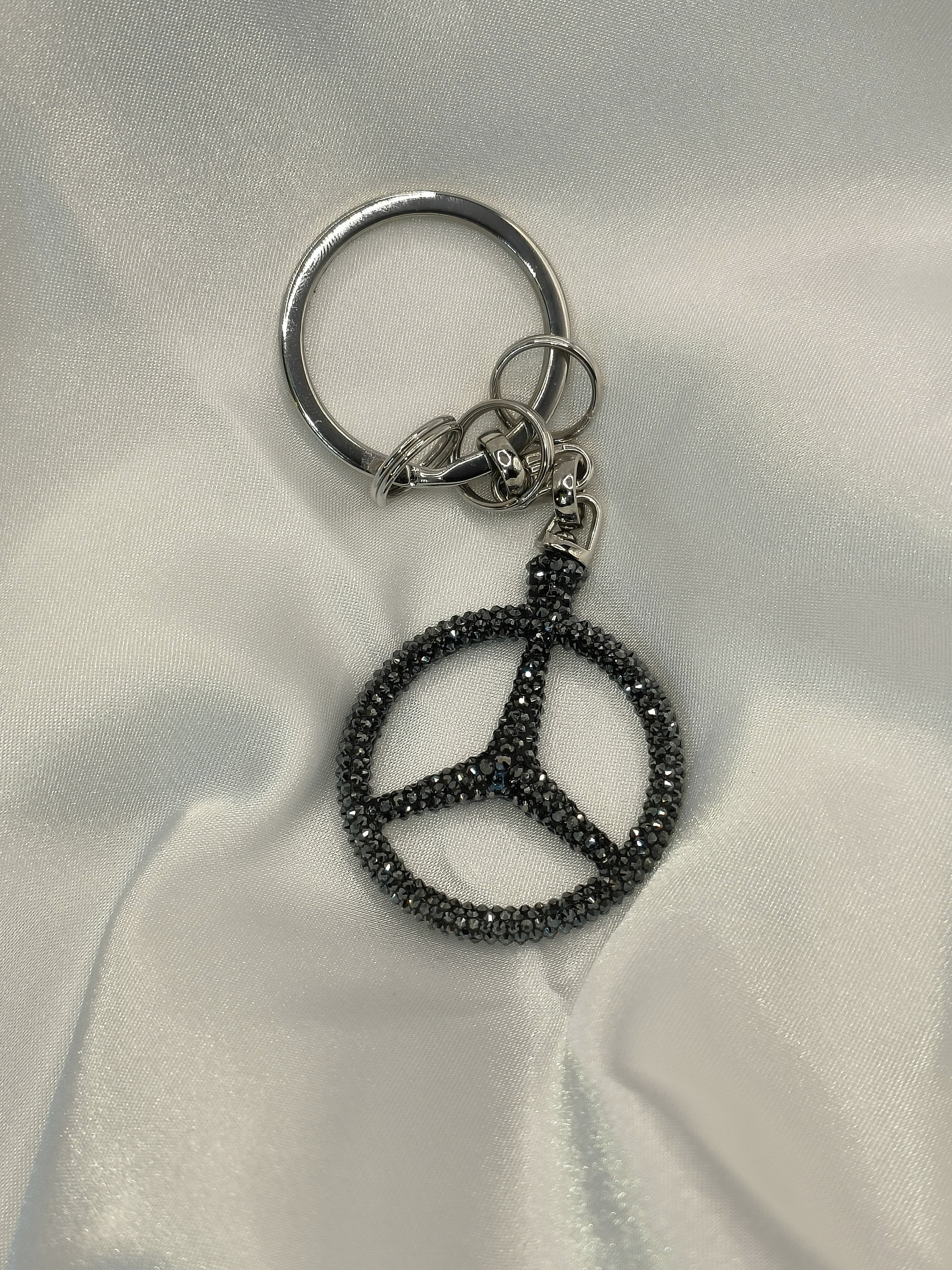eShop24x7 MERCEDES alloy metal steel imported key ring car logo Key Chain  Price in India - Buy eShop24x7 MERCEDES alloy metal steel imported key ring  car logo Key Chain online at Flipkart.com