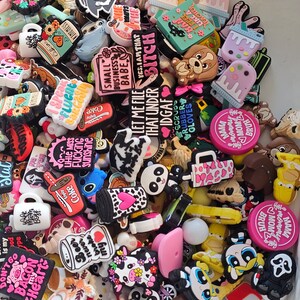 30 PCS Mixed Silicone Focal Beads and silicone beads Focal Bead Grab Bag! Bulk Focal Beads Focal Beads for Beadable Pens,Assorted Beads