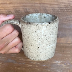 Handmade Stoneware Coffee Mug: Large Ceramic Pottery
