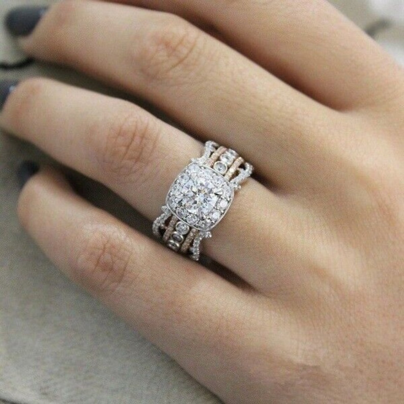 Stunning 3 Pieces Zircon Engagement Ring Set Art Deco Halo Cz Wedding Ring Set Silver Zircon Stacking Ring Set 925 Round Cut Halo Ring Set