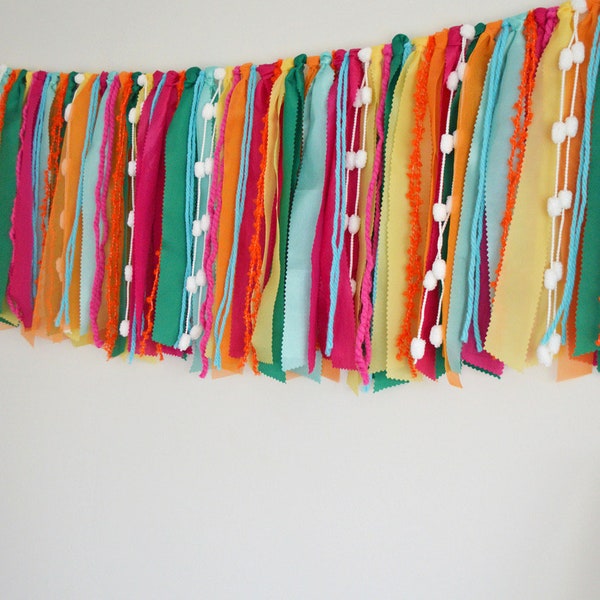 Wählen Sie Ihre Farbe - luxuriöse Wimpelkette für Kinderzimmer, Party, Fotografie Hintergrund