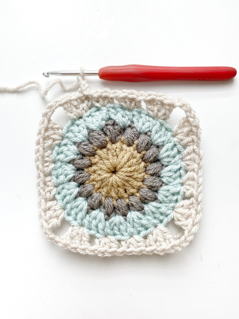 Sunny Days Granny Square Pattern // Square ONLY // PDF ONLY Digital Download image 4