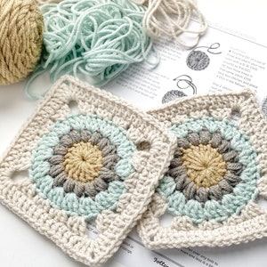 Sunny Days Granny Square Pattern // Square ONLY // PDF ONLY Digital Download image 8