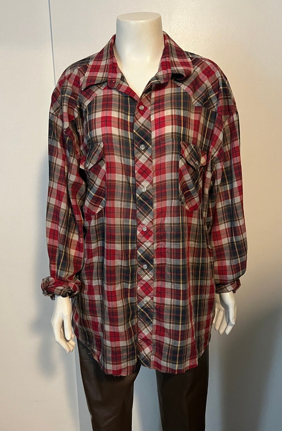 Vintage Plaid Wrangler Snap Button Shirt