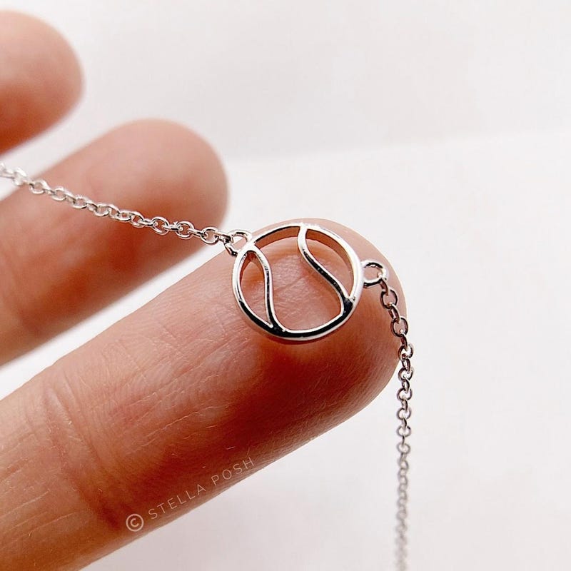 Dainty Tennis Player Necklace / Tennis Player Gift / Tennis Jewelry / Tennis Coach Gift / Tennis Team Gift / Tennis Ball Necklace