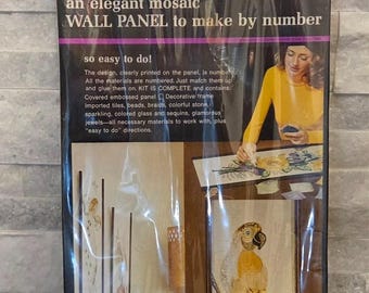 Vintage Sealed MCM General Crafts Gravel Art Mosaic Wall Golden Parrot PQS 23